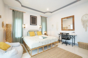 Sunset beach apartments 12 La Bella Villa